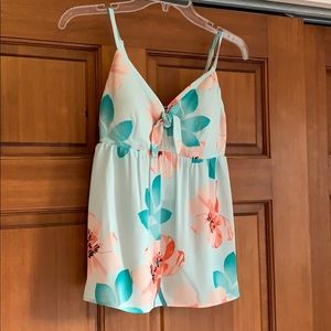 Candie’s Flowy Top